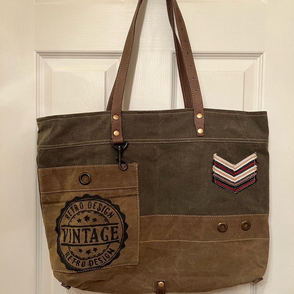 Myra tote bag